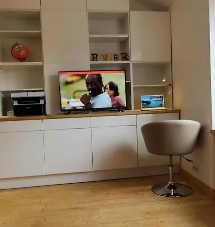 L' établissement APPARTEMENTS DESIGN , vous propose 4 appartements neufs avec services , lits faits à votre arrivée , serviettes de toilette , ménage, Wifi , en hyper centre , Vue mer à 200m , tout est accessible à pied Dieppe Esterno foto