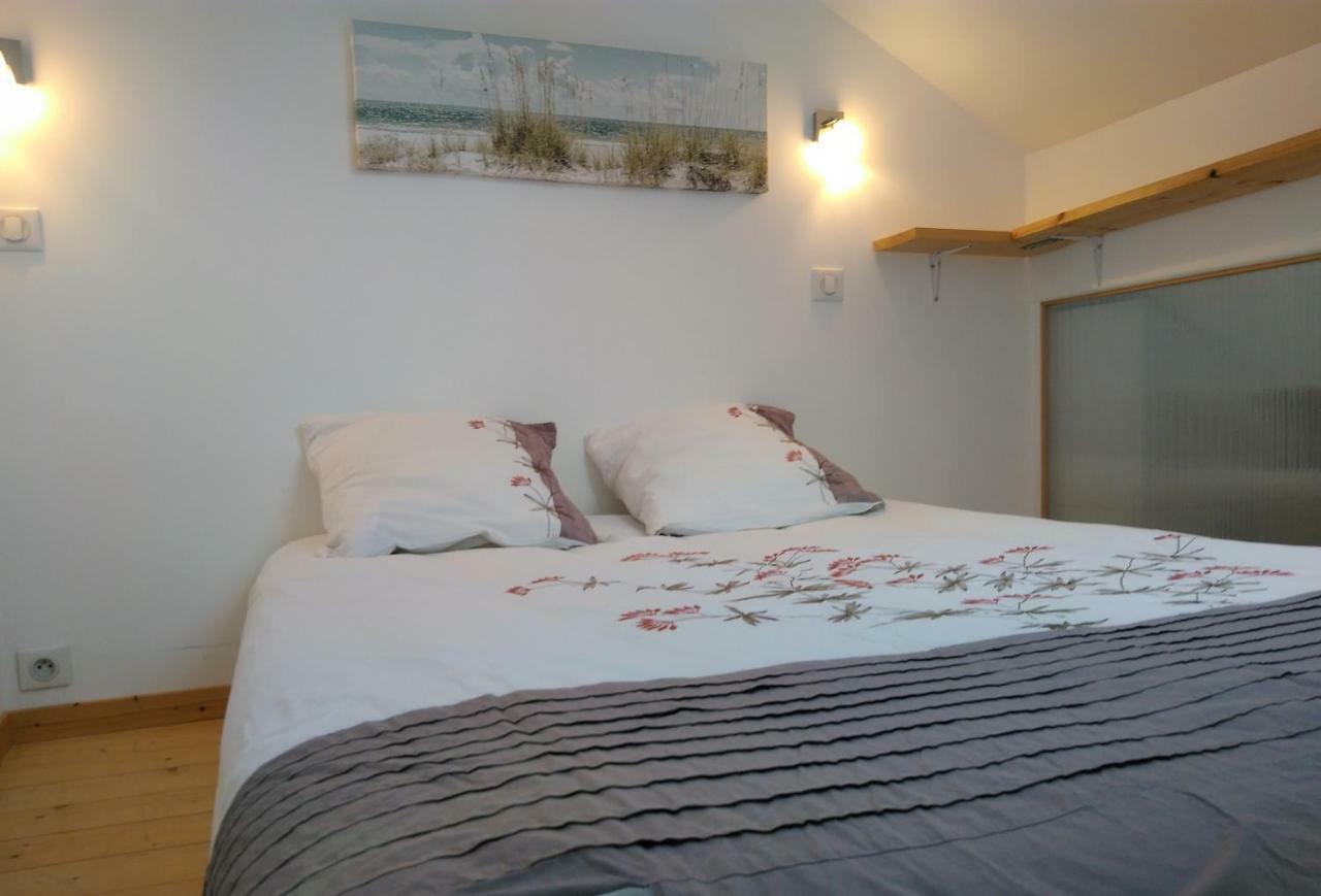 Appartement L' établissement Design , Vous Propose 4 Neufs Avec Services , Lits Faits à Votre Arrivée , Serviettes De Toilette , Ménage, Wifi , En Hyper Centre , Vue à 200m , Est Accessible à Pied